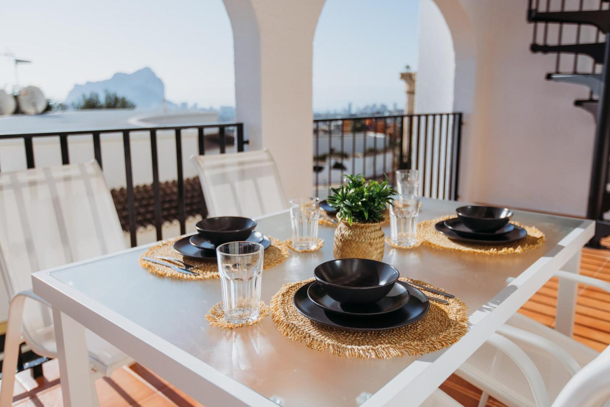 Casa Sunrise - Costa Blanca House With Rooftop, Swimming Pools And Panoramic Sea And Calpe Views Esterno foto